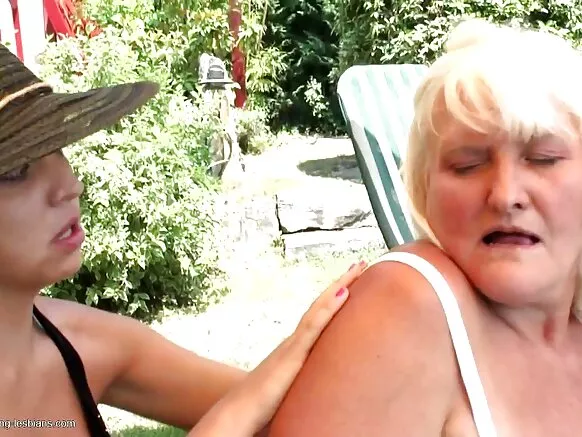 Busty abuela anal huk hatun culowan huk puqusqa wayna hinaspa sexy milfta chuchun.