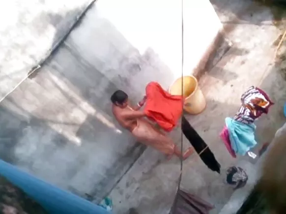 Bengali Puma Mama Machu Chaki Baño Video.