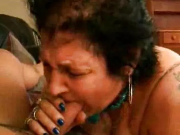 Abuela mamada qun, chukchayuq mexicana señoras mamada qun.