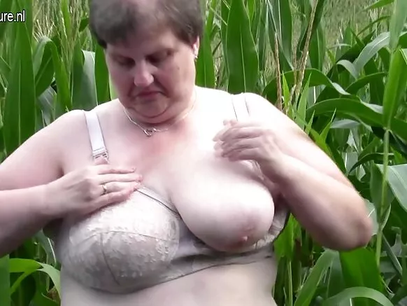 Machu wira puqusqa mexicano bbw mamaqa hawapi chuchukun.
