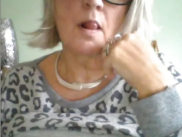 Abuela, abuela tetona, abuelas amateurs violadas xxx.
