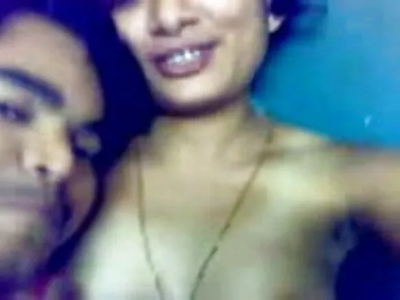 Linda madura latina tia de Kerala tetas y coño hap'isqa paypa lindo novionwan.