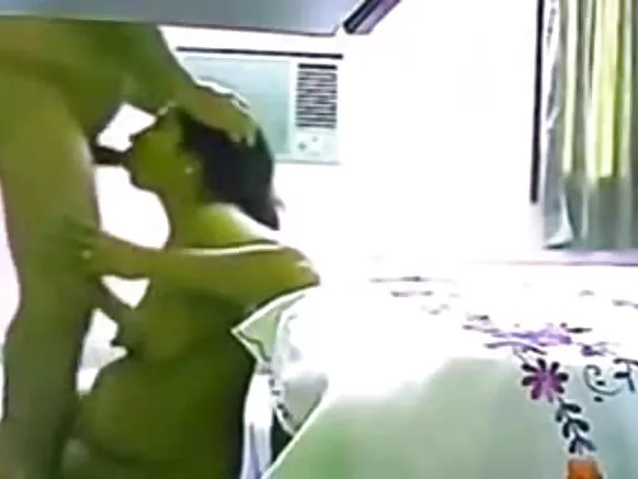 Desi pakasqa cam tia chupa vecinopa gallonta cam mamawan ususinwan xxx lesbianas.