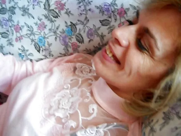 BJ. Amateur cumshot xxx mama p'unchawpaq.