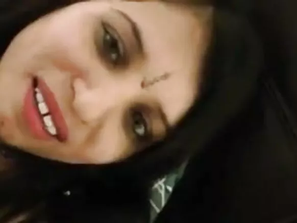 Sexy amateur india esposa en español saree madura.